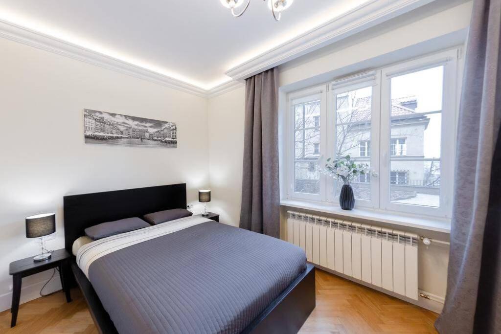 Apartamenty-Mi Crystal Warszawa Exteriör bild